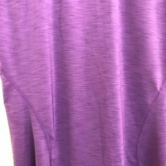 Under Armour Purple Heat Gear T-Shirt Size  XS - Picture 3 of 11